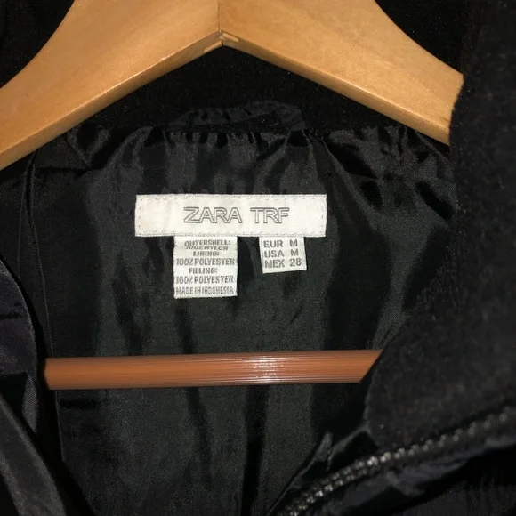 ZARA TRF Coat Size M Hooded Puffer Quilted Warm Outdoor Wind Rain - Picture 4 of 8